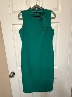 Maggy London Sleeveless Sheath Dress with Tie-Neck in Emerald